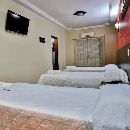 Monte Serrat Hotel Сантос Экстерьер фото
